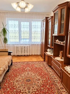 Продам 3-кім квартиру м. Вишневе вул. Святошинська ЦЕНТР, за