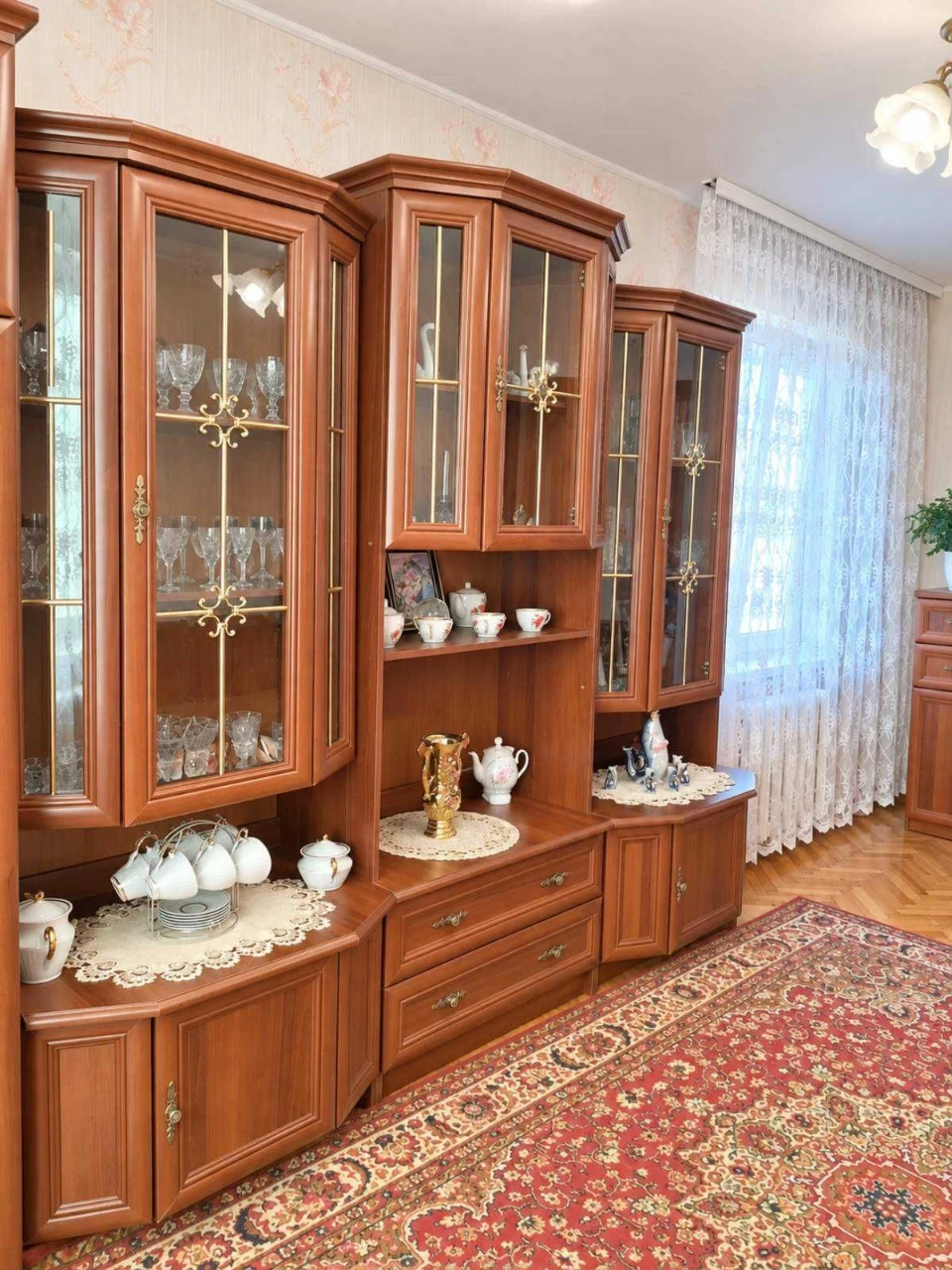 Продам 3-кім квартиру м. Вишневе вул. Святошинська ЦЕНТР, за