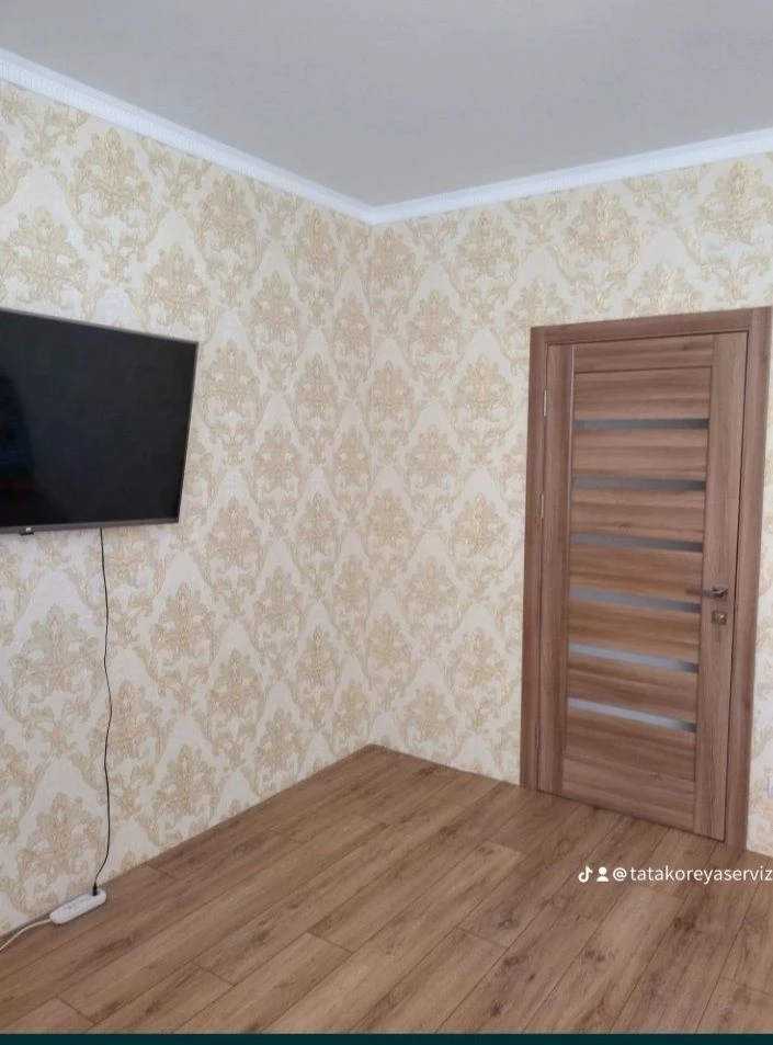 ПРОДАМ 2 комнатную квартиру С РЕМОНТОМ