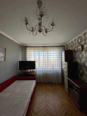 Продам 3к квартиру Вишневе, центр. ДЕРЖПРОГРАМИ