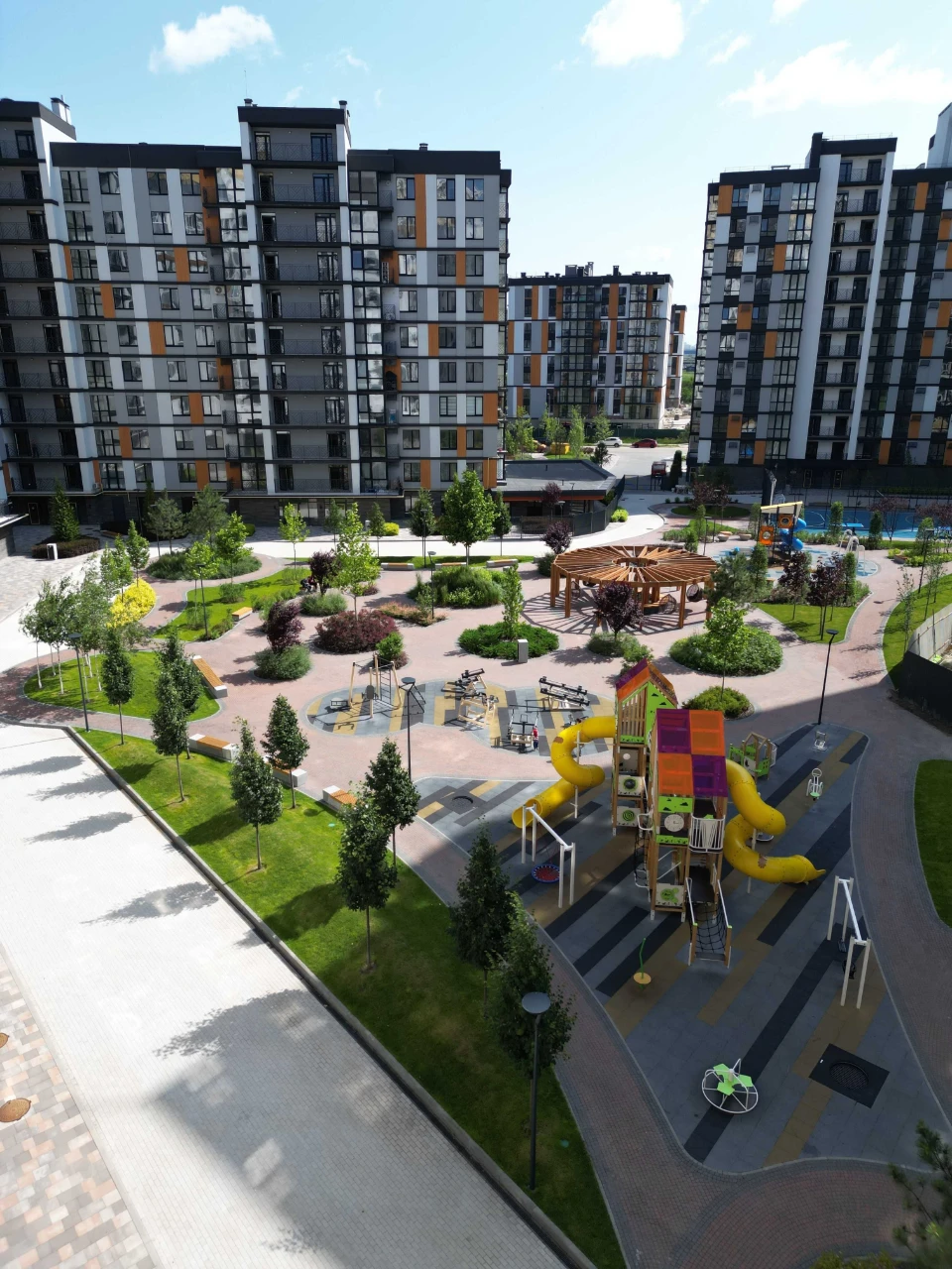 Продаж 2к квартир 65 м.кв. в ЖК Атмосфера РОЗСТРОЧКА