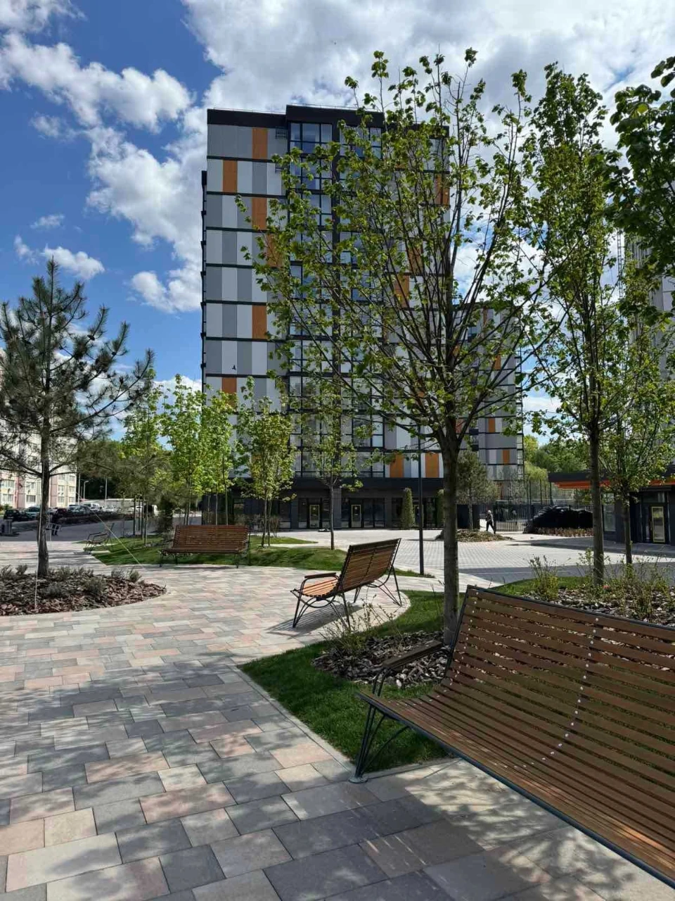 Продаж готової 3к квартири 80,2 м.кв. ЄОСЕЛЯ