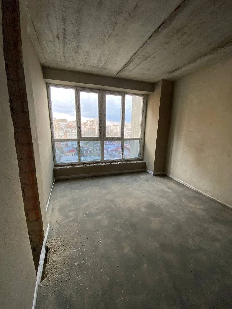Продам квартиру в ЖК Атмосфера (44 м.кв., єОселя)