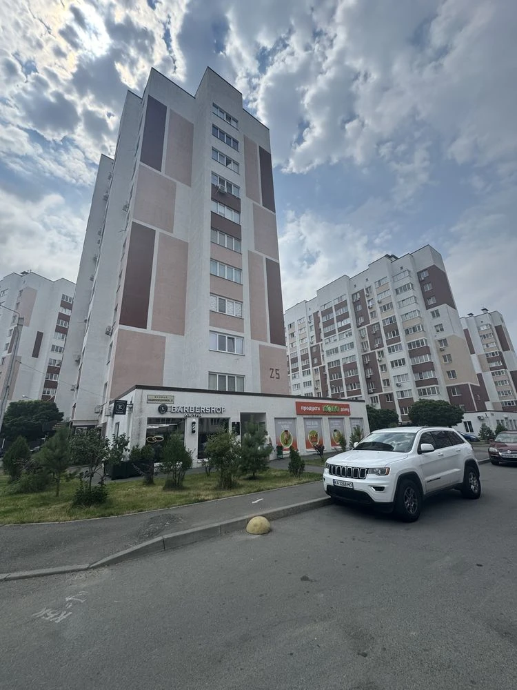 Продам євро  двушку 47 кв.м ЖК Сади Вишневі