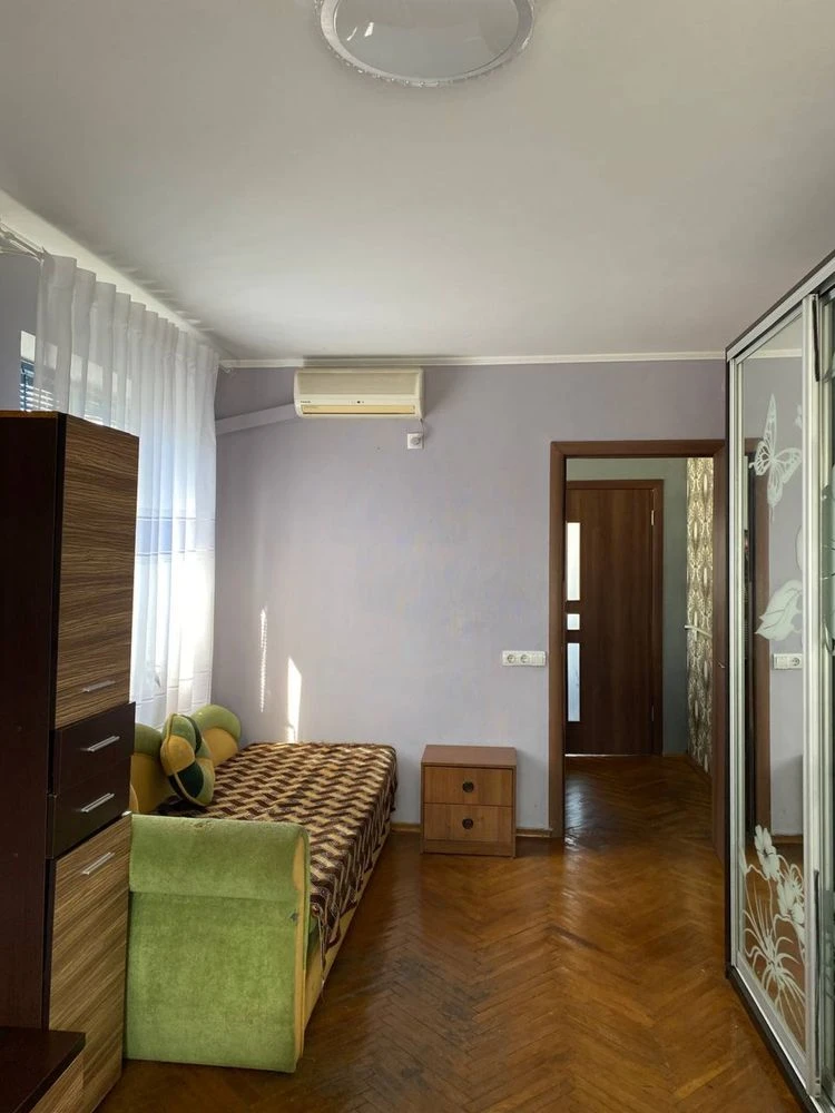 Продам 3кімнатну квартиру Вишневе