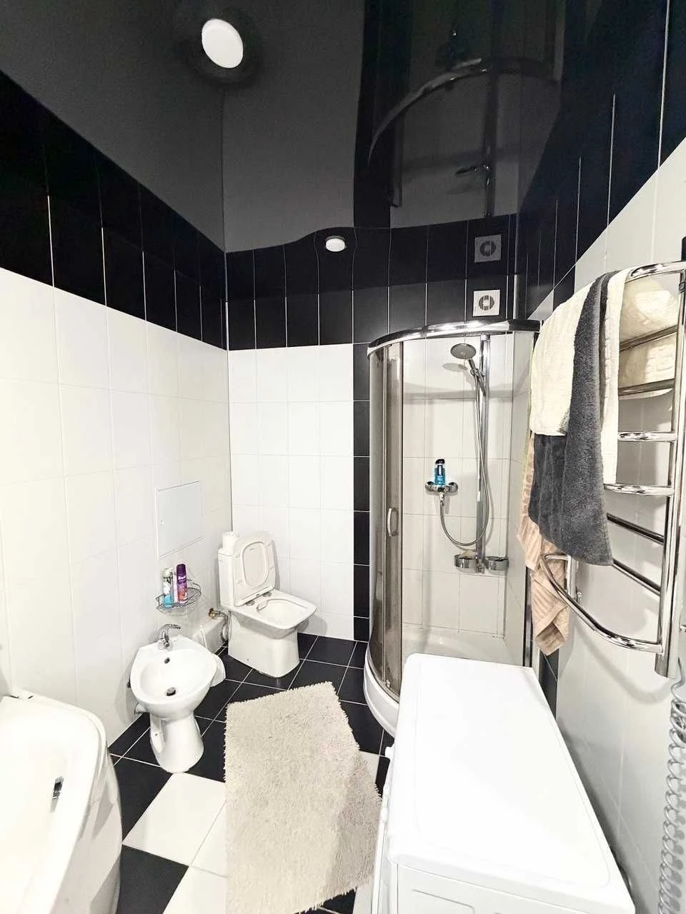 Продаж 3к квартири 84м2, новий ЖК, дизайнерський ремонт, Сла