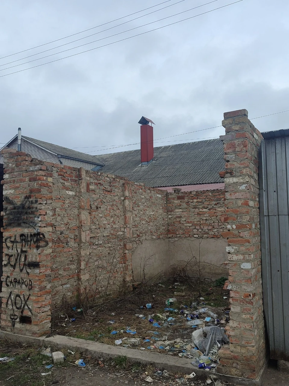 Продам гараж з документами в центрі міста по вул Винниченка