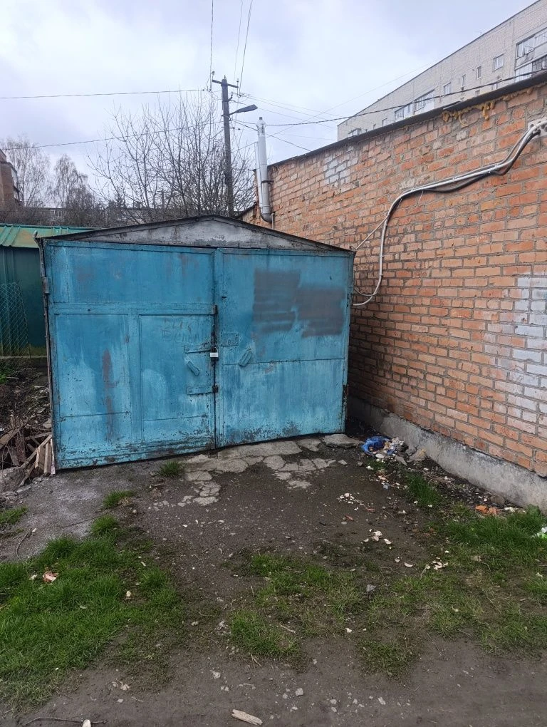 Продам металевий гараж терміново