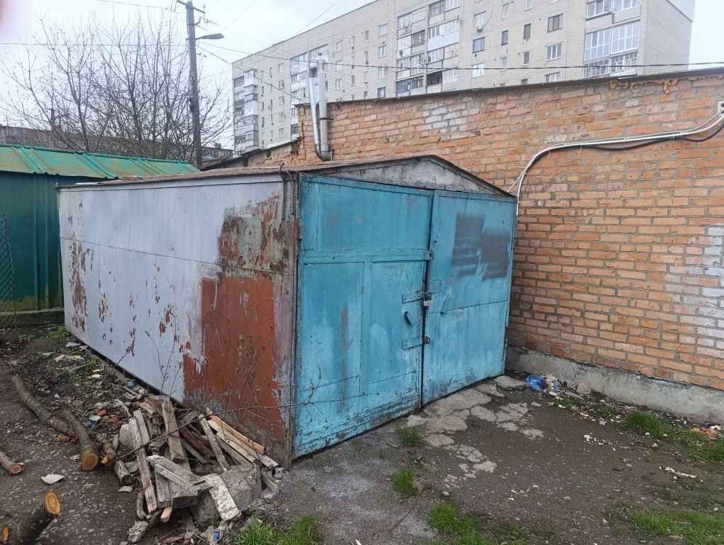 Продам металевий гараж терміново