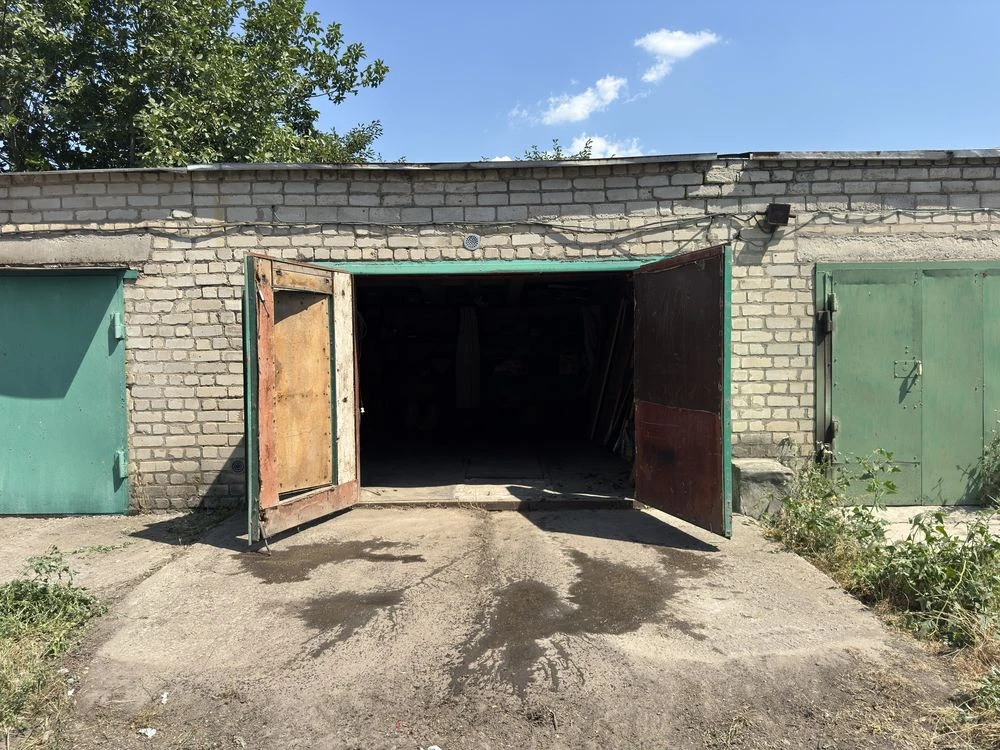 Продається Гараж в кооперативі «ГОРНЯК» - домовляємось!