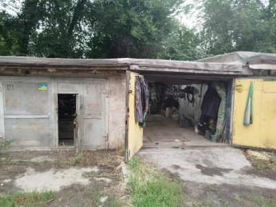 Продам 2 гаража вместе