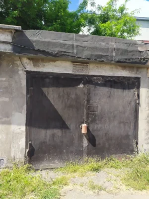 Продам 2 Гаража .