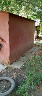 Цільно металевий сарай