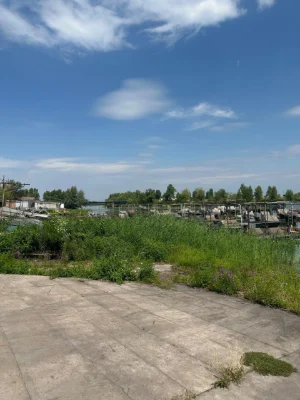Продам Лодочный гараж, городская лодочная станция Волна
