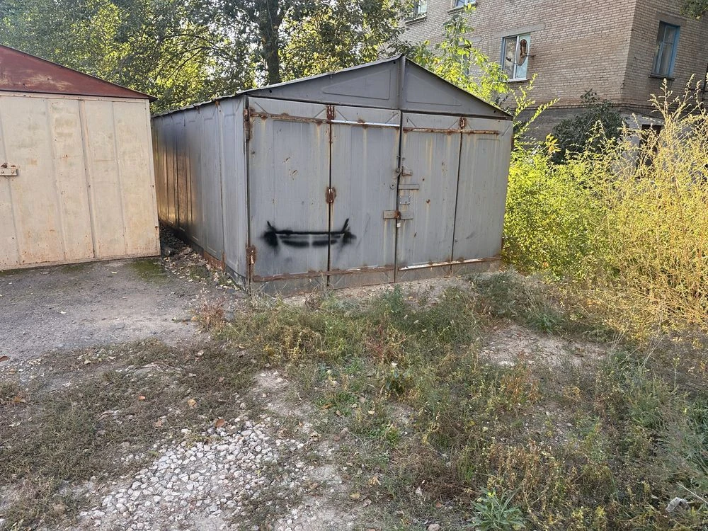 Продається гараж, район Крес