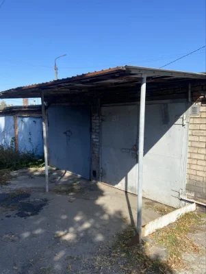 Garage in the "Cosmonauts" cooperative house
