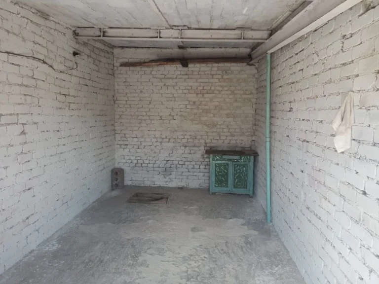 Необхідно продати свій гараж.