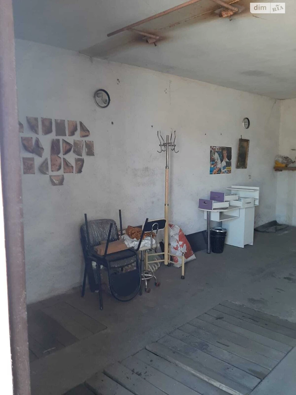 Garage in a Garage Cooperative - Central City