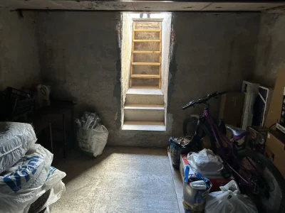 For sale: Garage with renovation