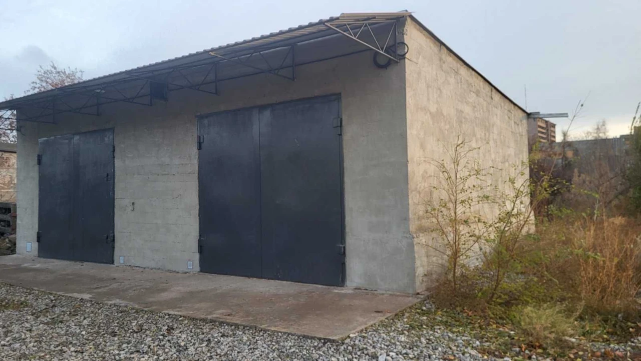 Sale of Garage Box in Metalist Cooperative, Autovo Area