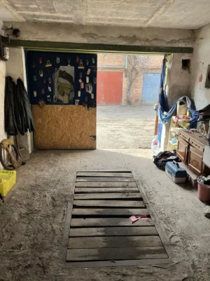Garage for sale, Pioneer Cooperative