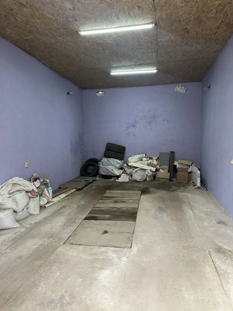 Продається гараж/бокс