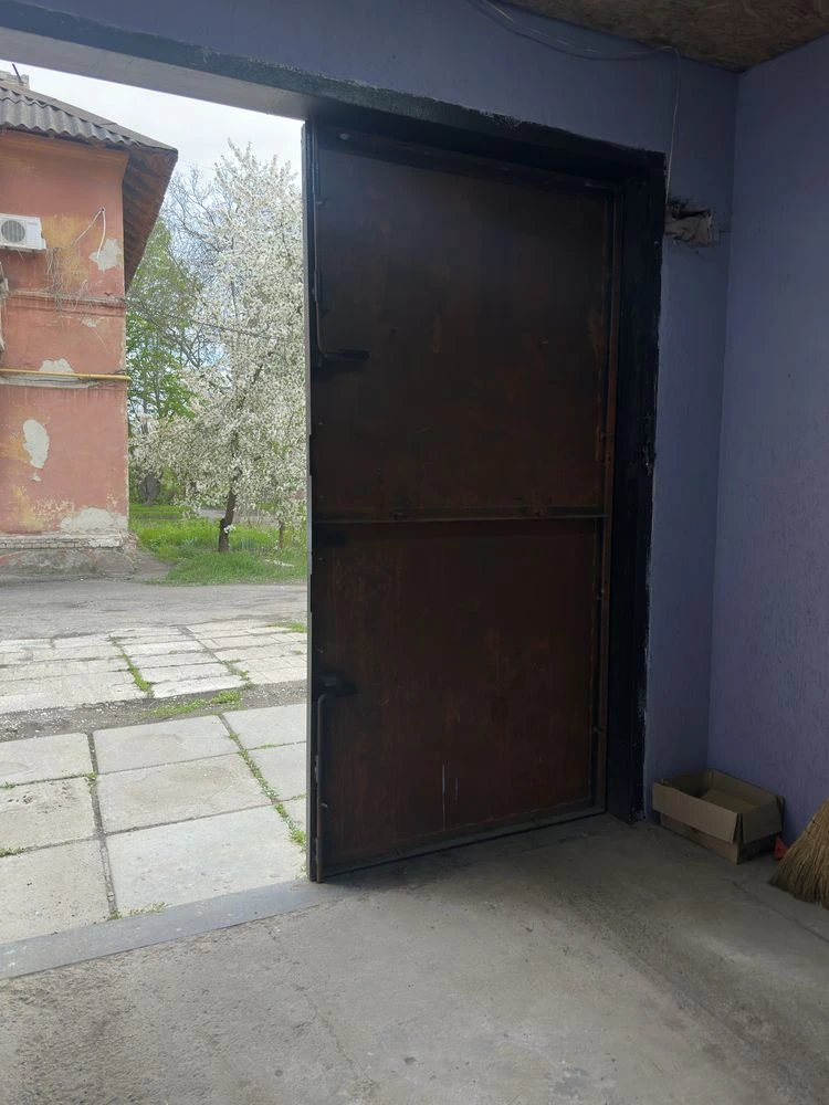 Продається гараж/бокс