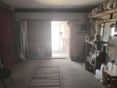 Garage 6 x 4. First East