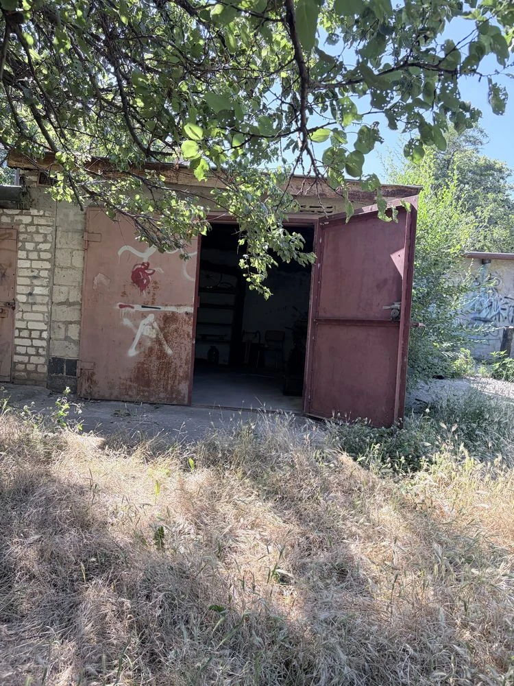 Garage for sale, Sukha Balka