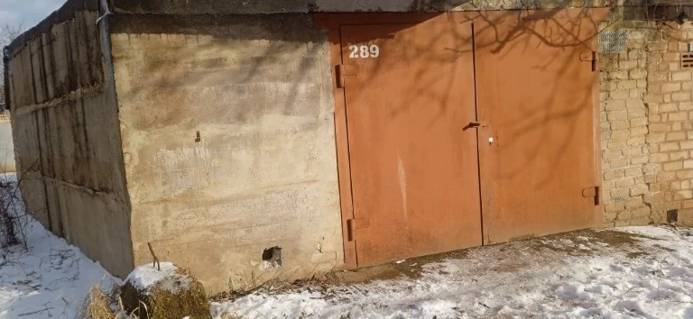 Гараж 40 м2 в Центре на Балхашской кооператив Дзержинец