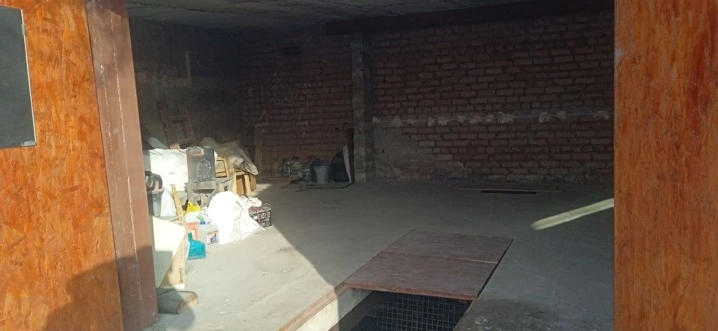 Гараж 40 м2 в Центре на Балхашской кооператив Дзержинец
