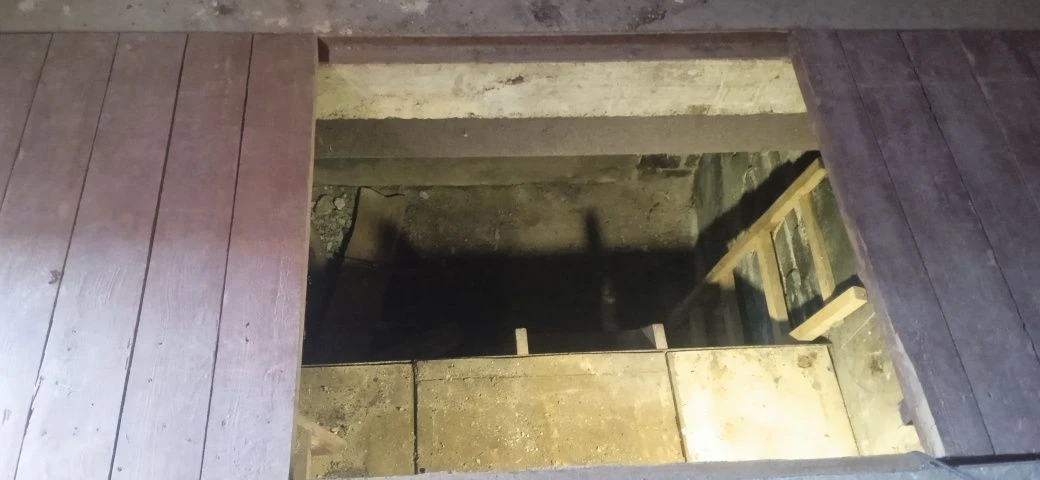 Гараж 40 м2 в Центре на Балхашской кооператив Дзержинец