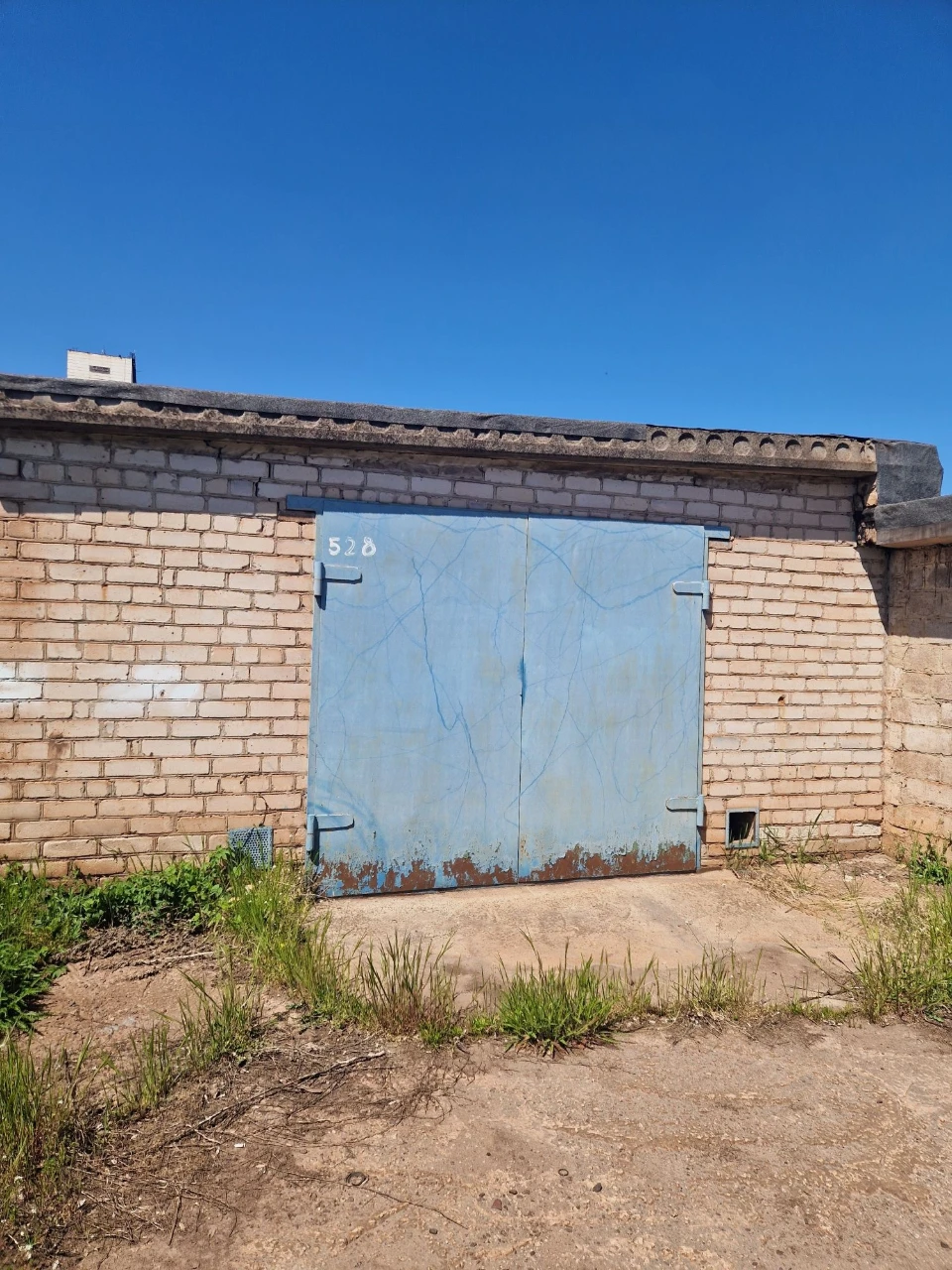 Продаю гараж в ГК "Днепр"