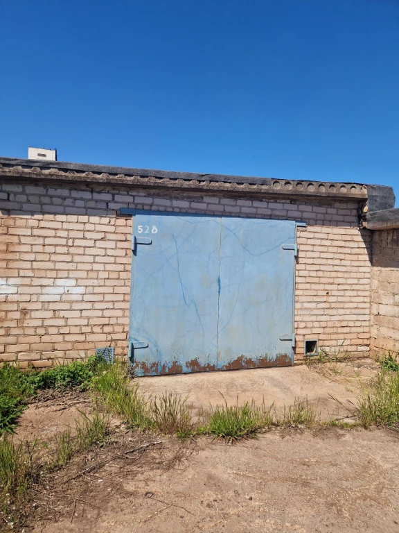 Продаю гараж в ГК "Днепр"