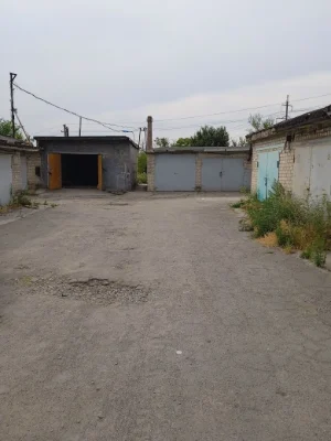 For sale garage on Zarichnoye