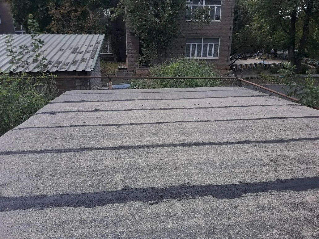 Продається кап гараж, Центральний ринок, вулиця Лермонтова біля бази