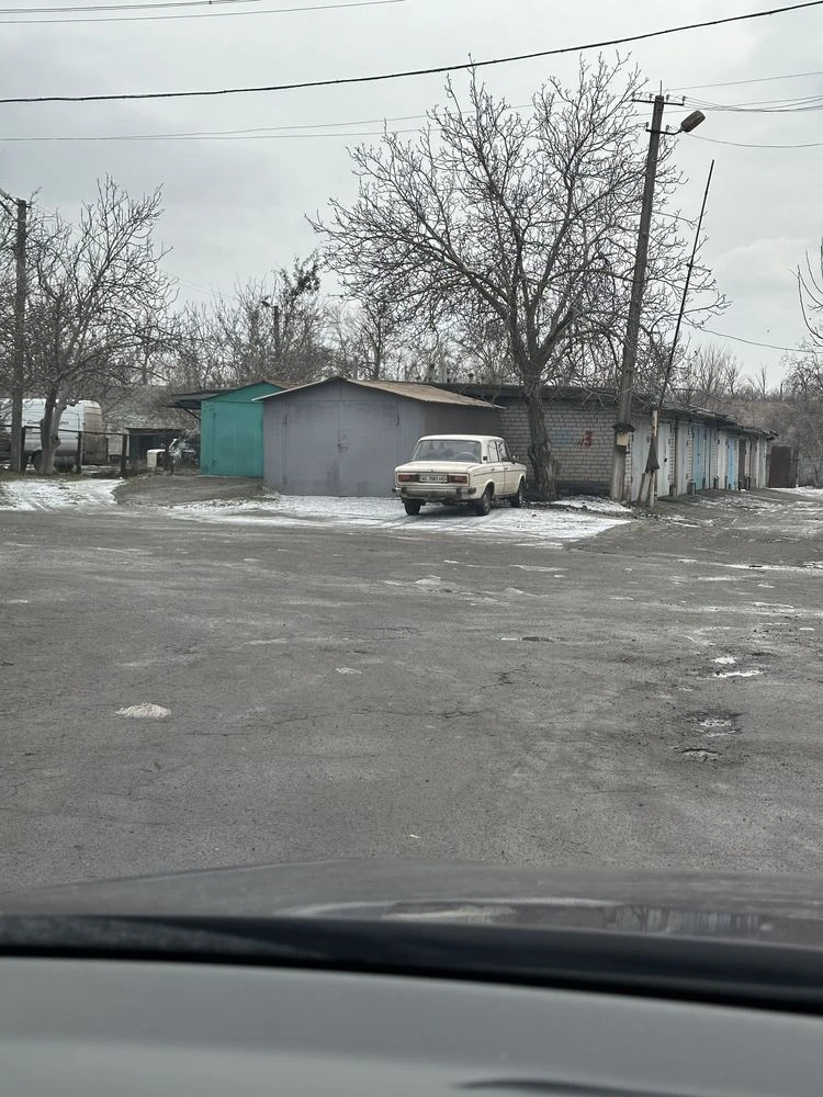 Гараж в кооперативе «Сонячний » на Зарічному