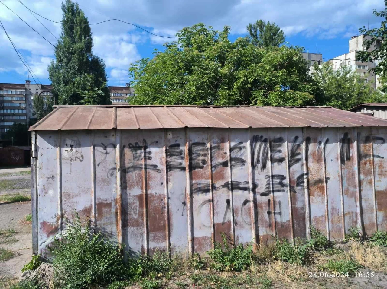 Продається гараж, сталевий