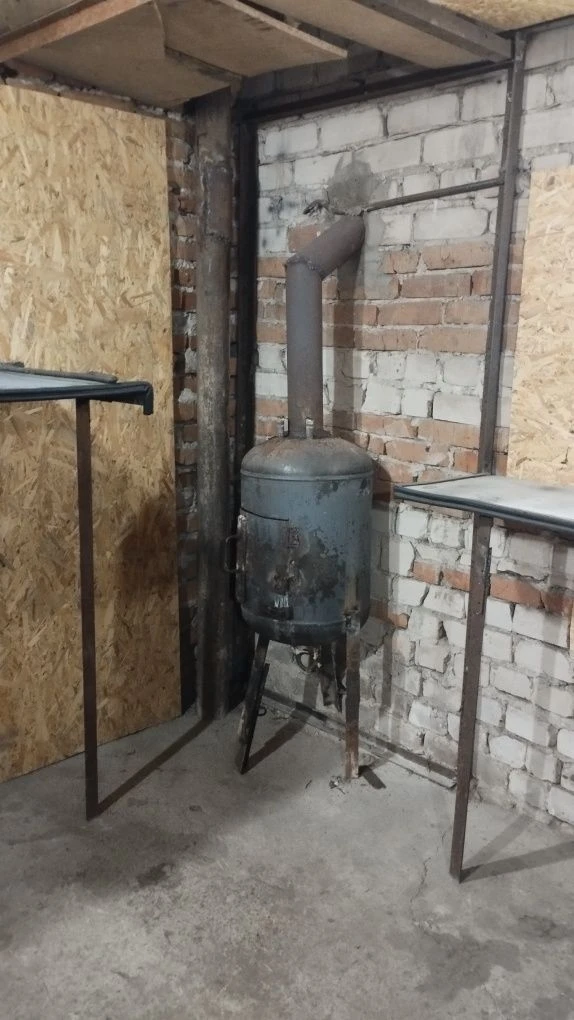 Продається добротний гараж.