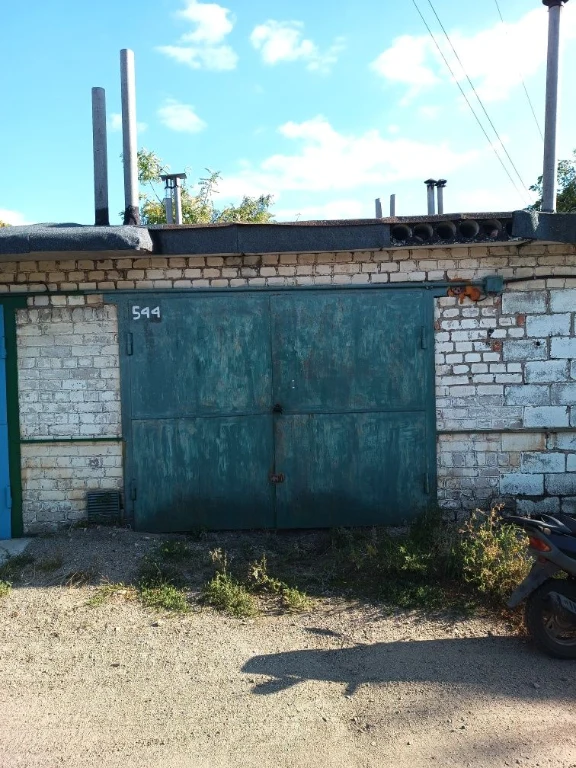 Продам гараж в кооперативе светофор
