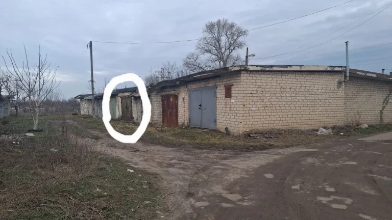 Продается гараж за 11 школой
