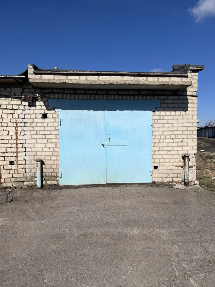Продам капітальний гараж Павлоград