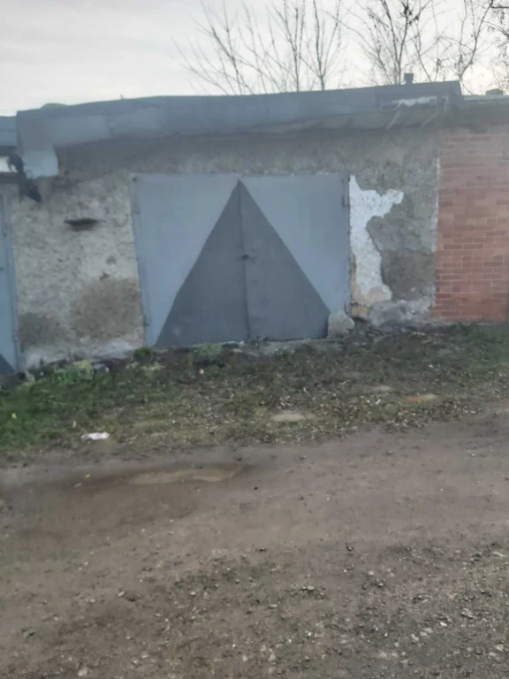 Продам гараж в м. Павлоград, на ПХЗ за 11 школой