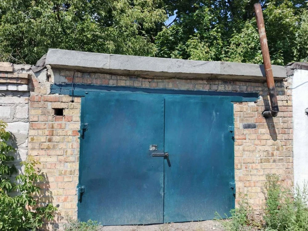 For Sale: Garage in Synevlino near the Kerpi factory