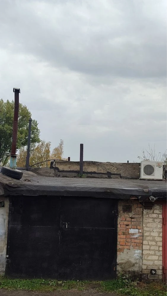 Продається хороший гараж