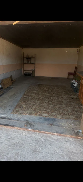 Продам гараж у гаражному кооперативі