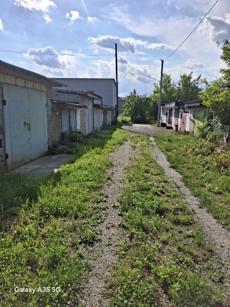 Продам гараж з документами
