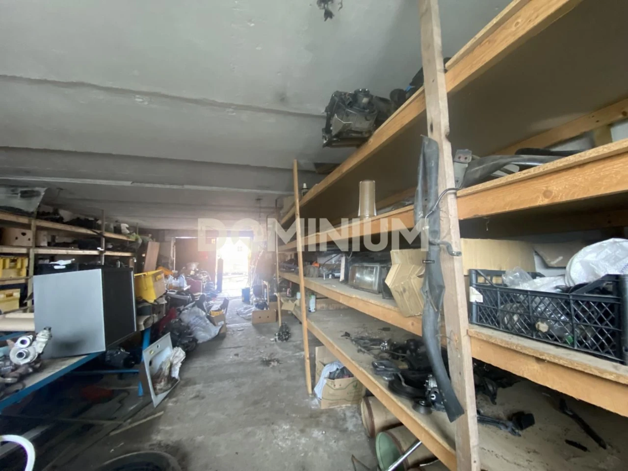 Commercial Garages for Sale in the City of Khust