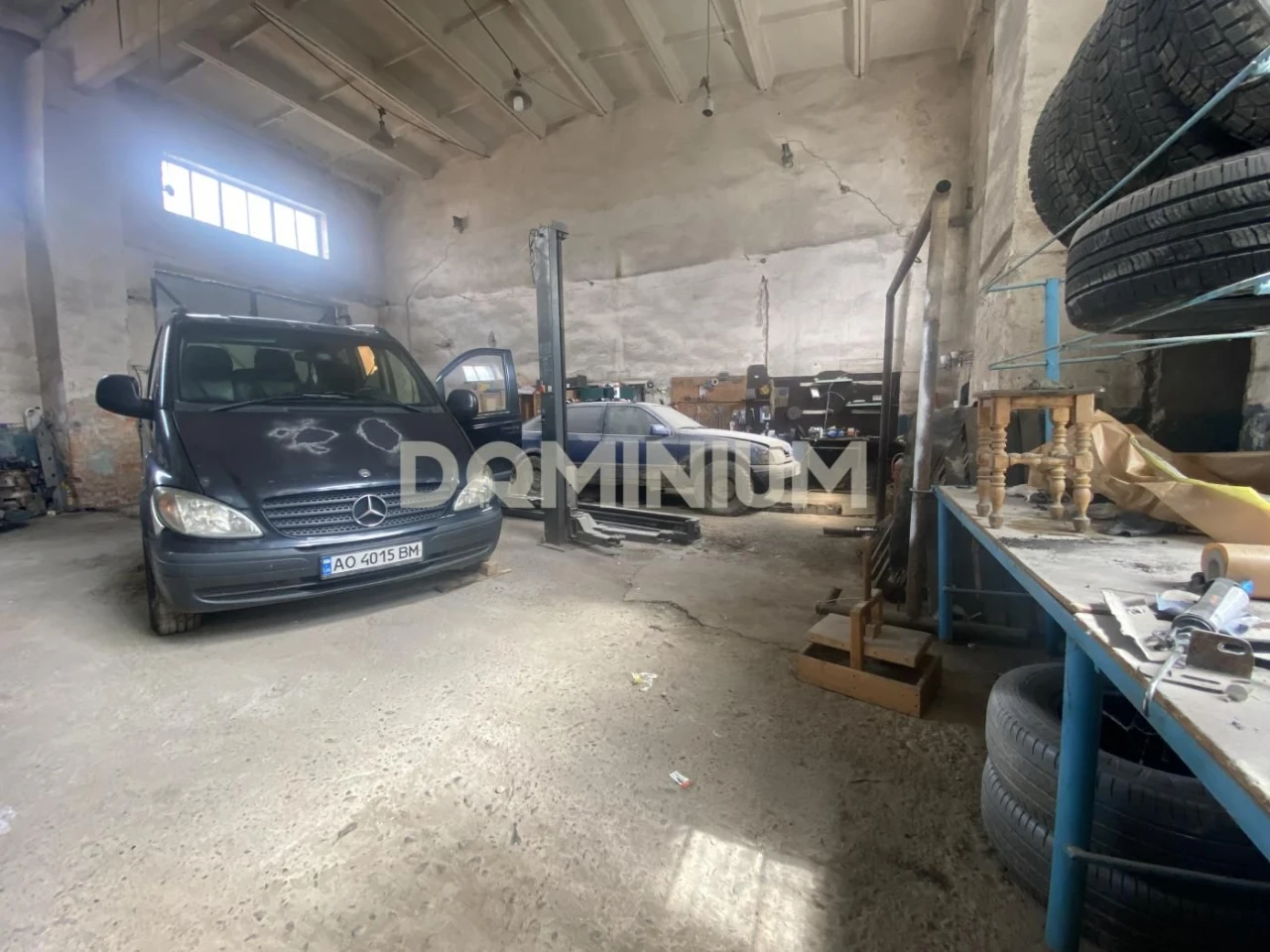 Commercial Garages for Sale in the City of Khust
