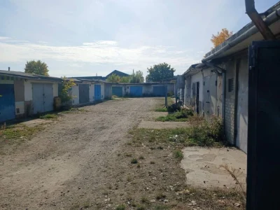 Продаётся гараж на улице Литвина